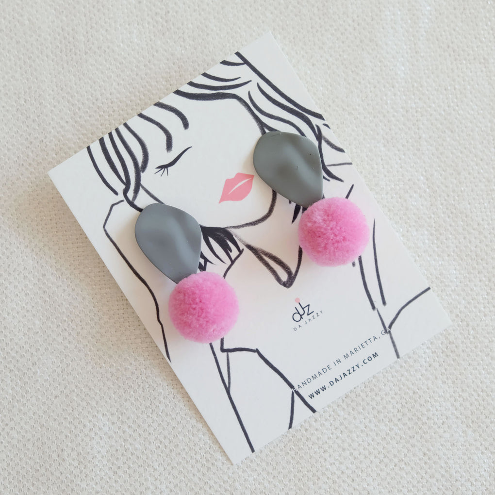 RAIN BRUSH STROKES SWEET PINK POMPOM GRAY STUD EARRINGS