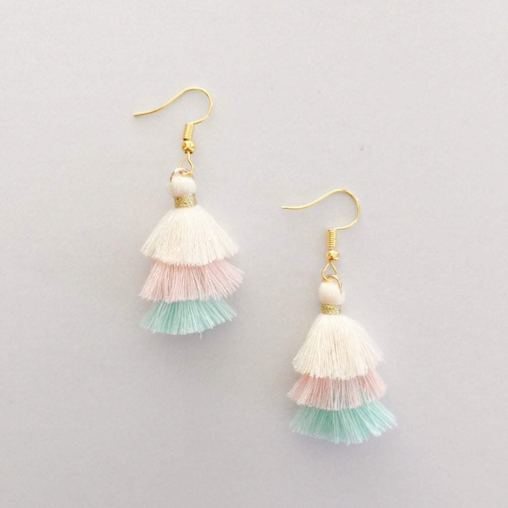 BEIGE LIGHT PINK MINT MINI TASSEL EARRINGS