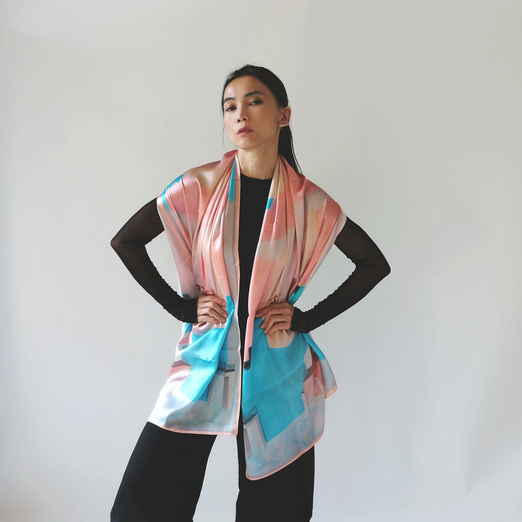 MURALLA ROJA LONG SILK SCARF