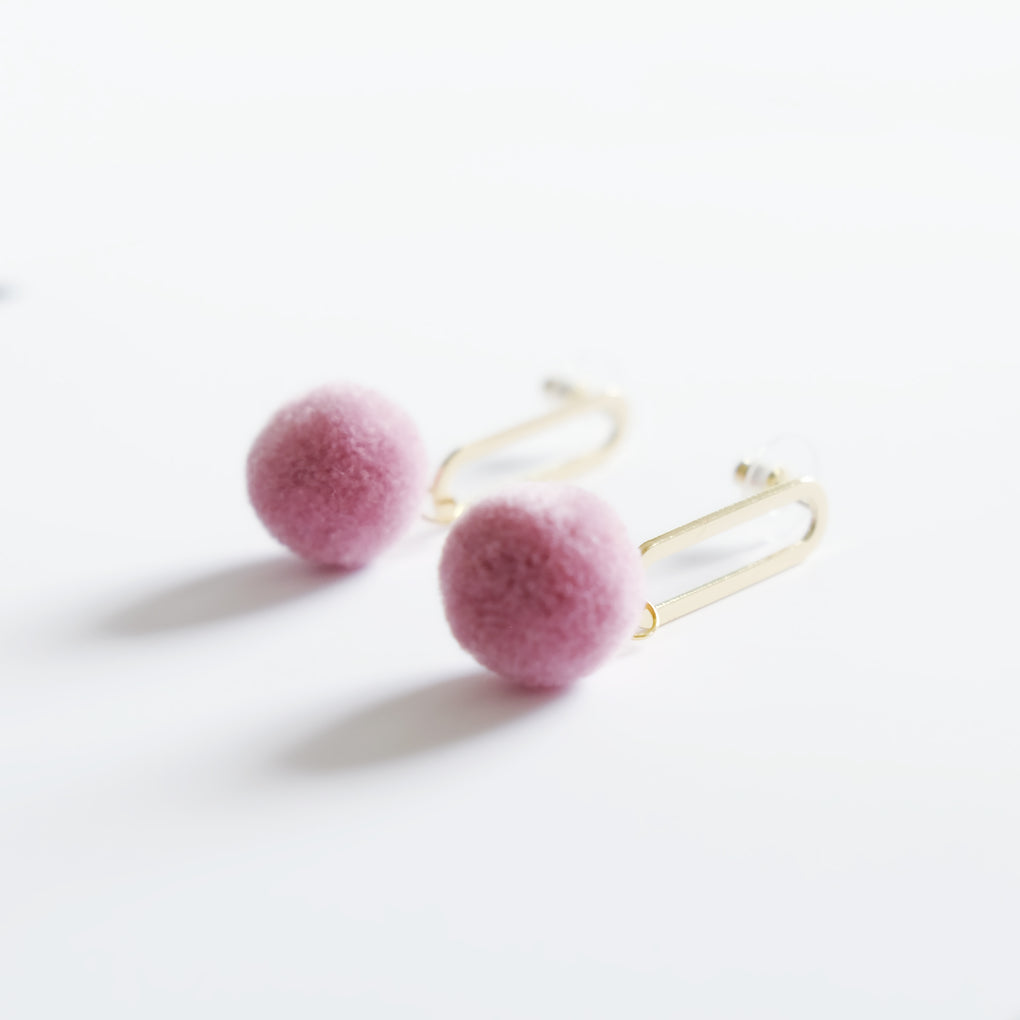 FLOWER BUDS LAVENDER POMPOM 18K GOLD-PLATED DROP EARRINGS