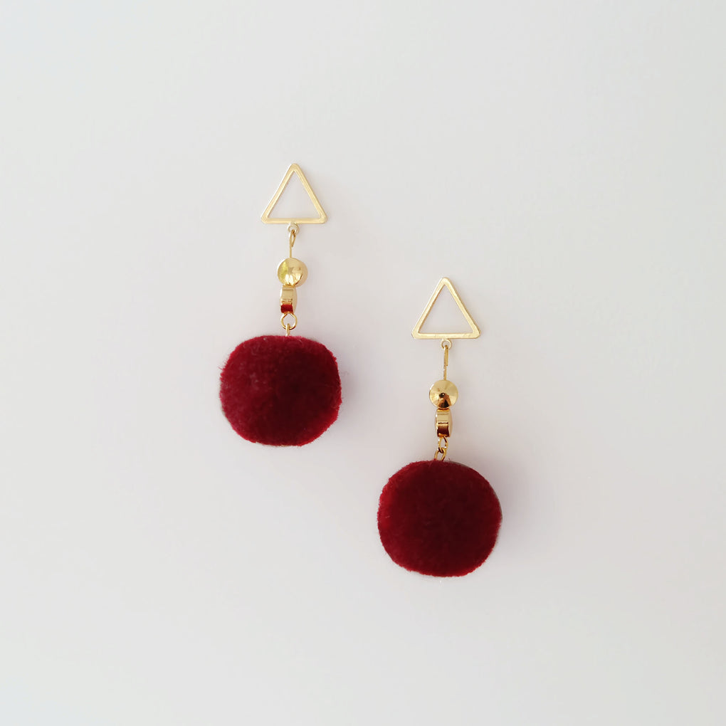 THE MIRRORS DEEP RED POMPOM 18K GOLD-PLATED DROP EARRINGS
