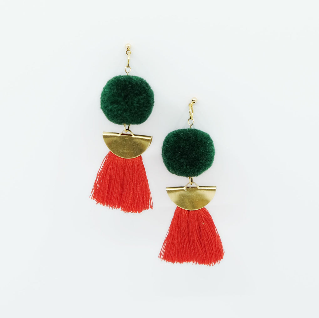 THE GREEN MOON POMPOM RED TASSEL 18K EARRINGS STUDS