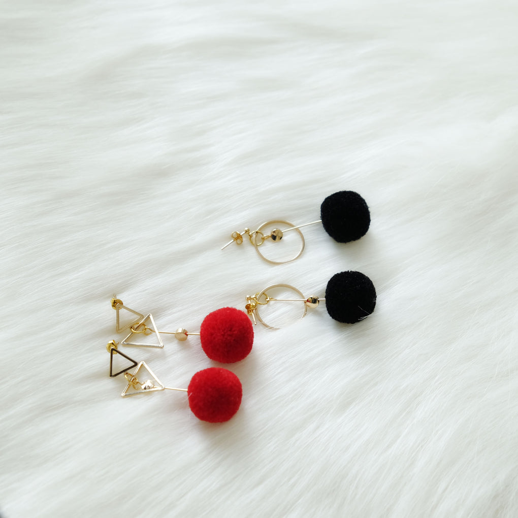 THE MIRRORS BRIGHT RED POMPOM 18K GOLD-PLATED DROP EARRINGS